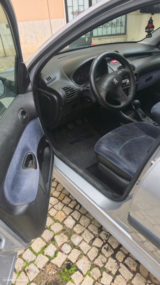 Peugeot 206 1.9 D XT - 4