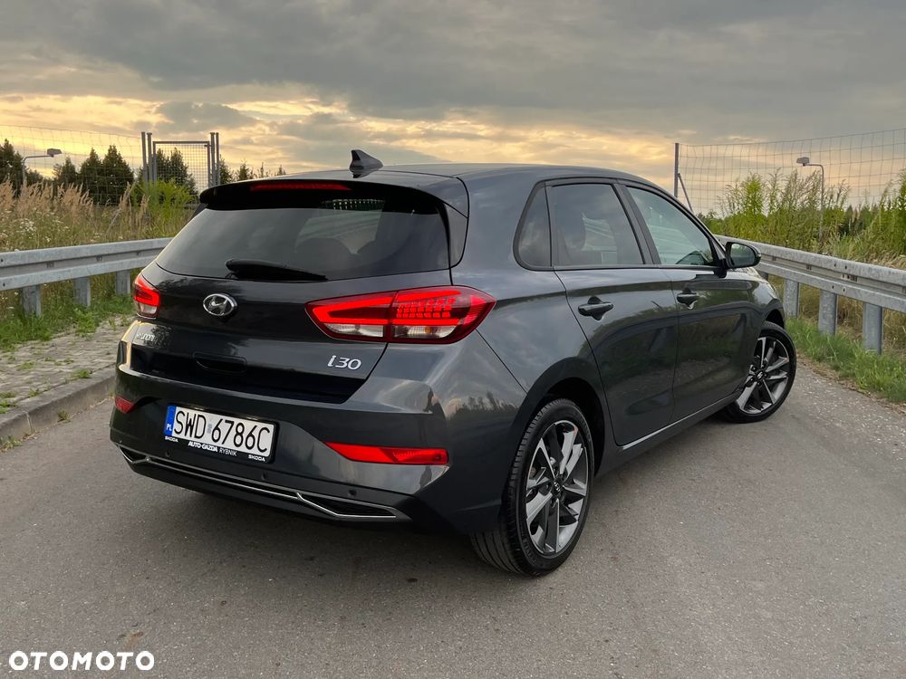 Hyundai i30 1.0 T-GDI Premium - 6