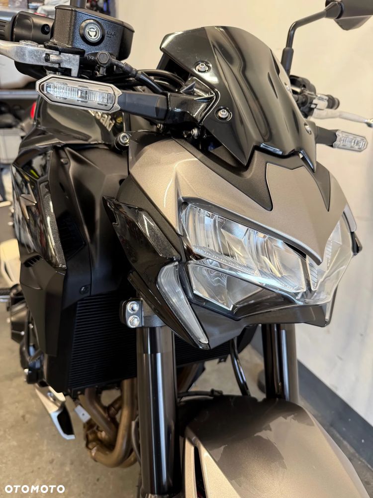 Kawasaki Z 900 - 21