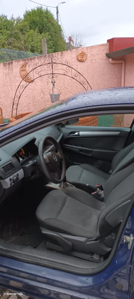 Opel Astra 1.7 CDTI Enjoy - 4