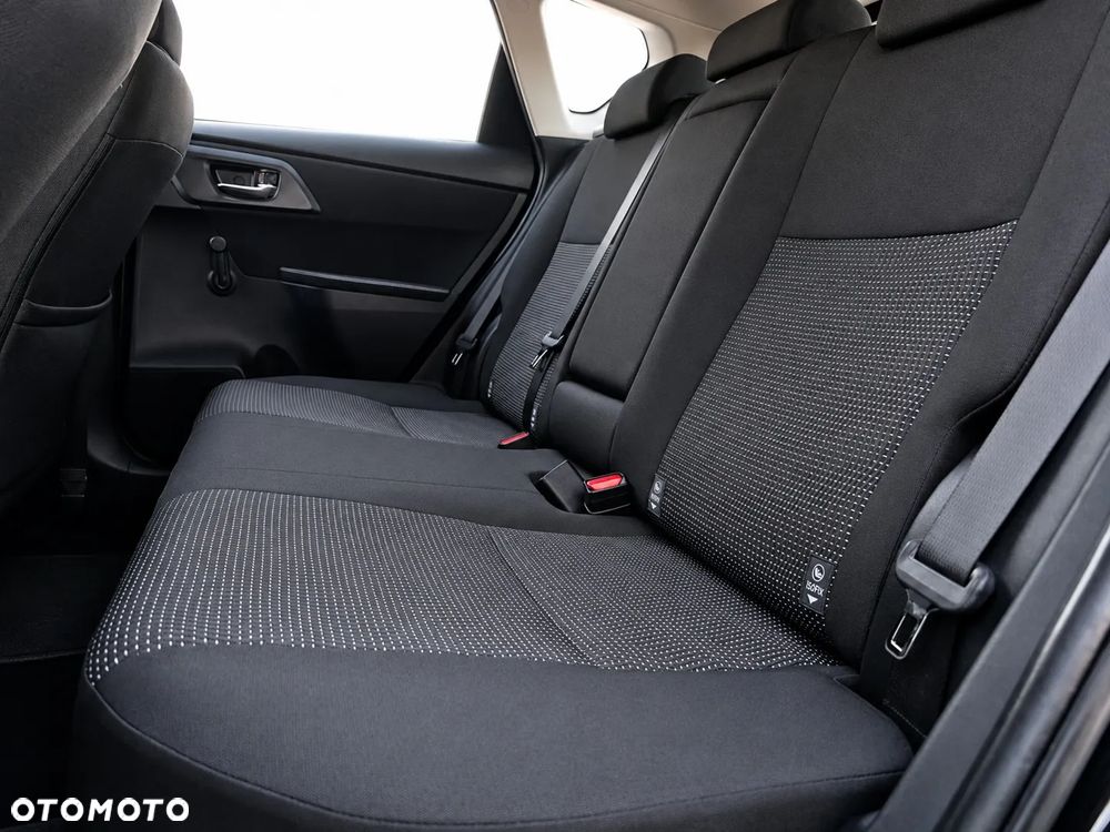 Toyota Auris - 11