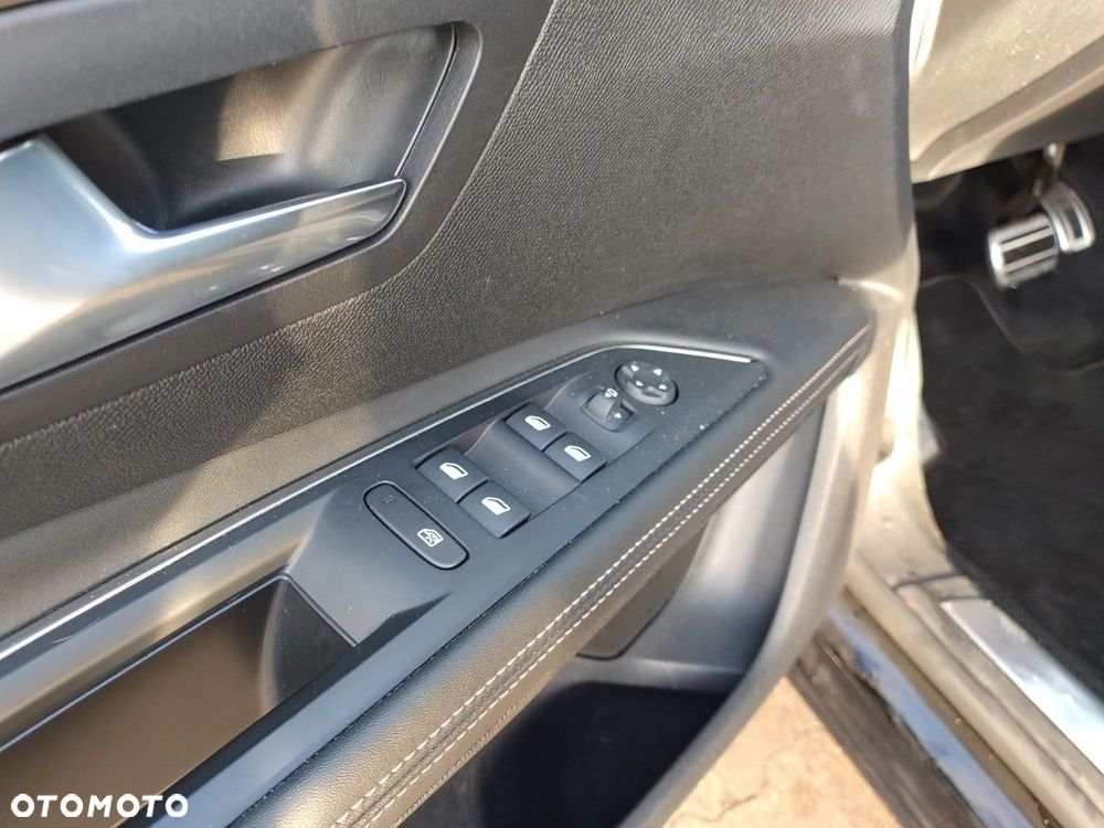 Peugeot 5008 1.5 BlueHDi GT S&S EAT8 - 12