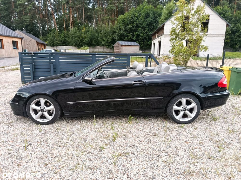 Mercedes-Benz CLK - 2