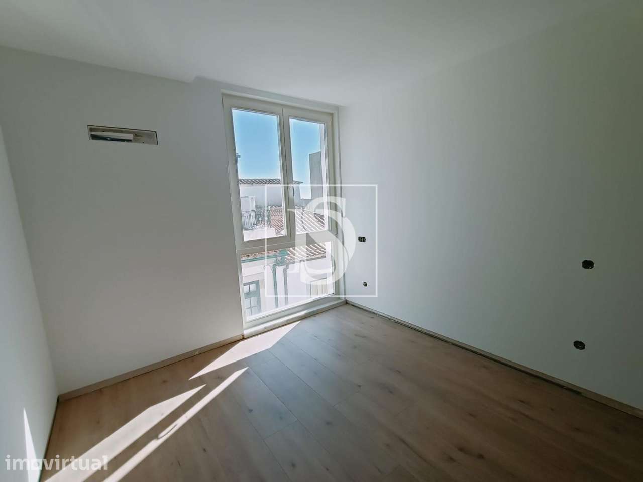 Apartamento T2 Venda em Viana do Castelo (Santa Maria Maior e Monserra - Grande imagem: 2/13