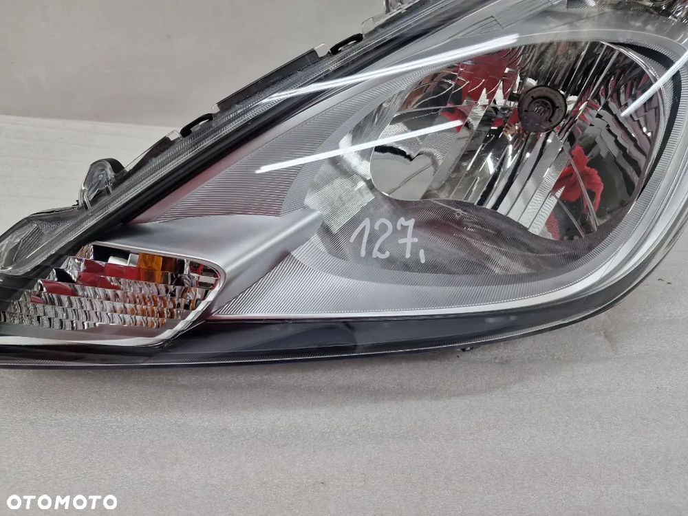HONDA JAZZ III LIFT 11-15 LEWA LAMPA PRZEDNIA PRZÓD , NR STANLEY P9730 , NR AUKCJI LL127 - 3