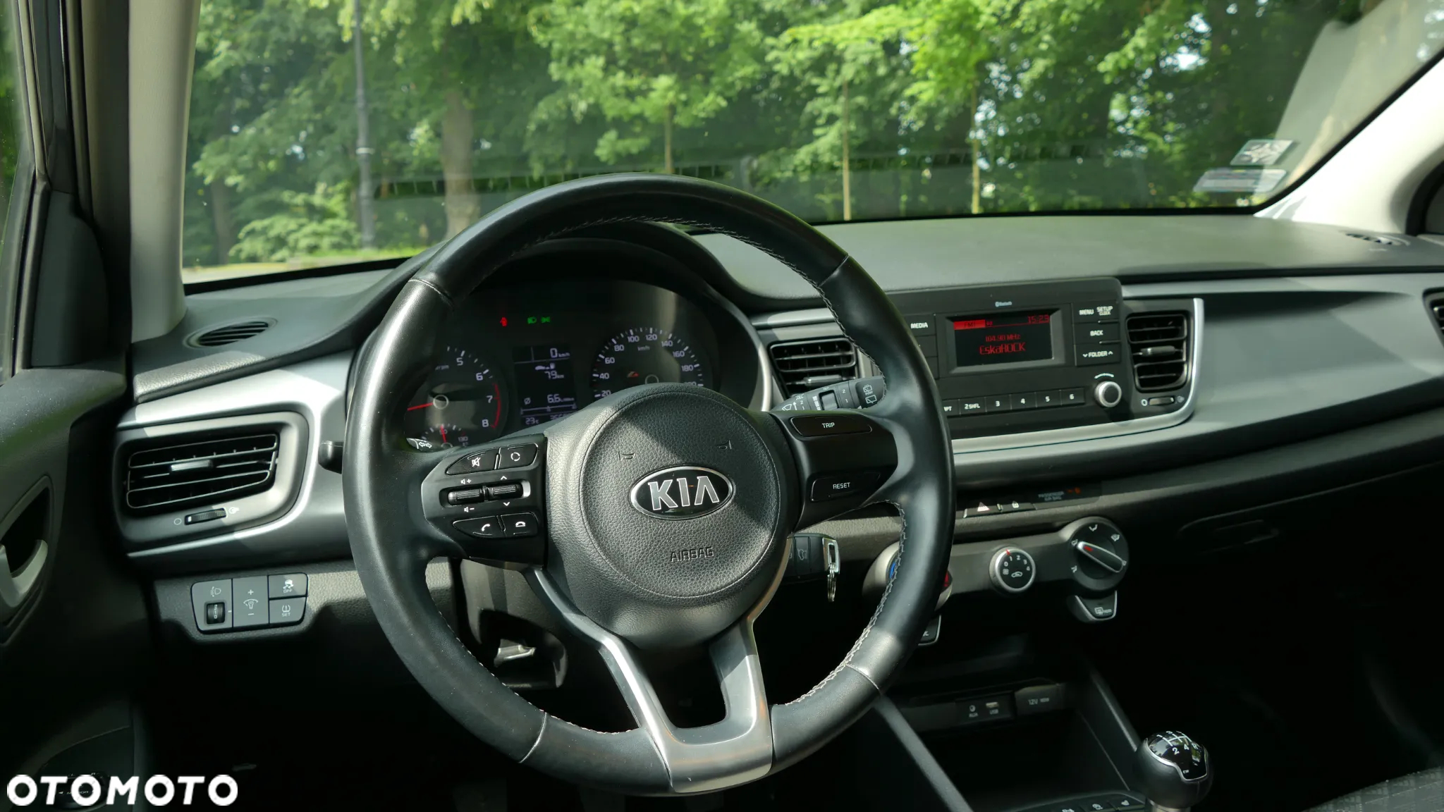 Kia Rio 1.2 M - 6