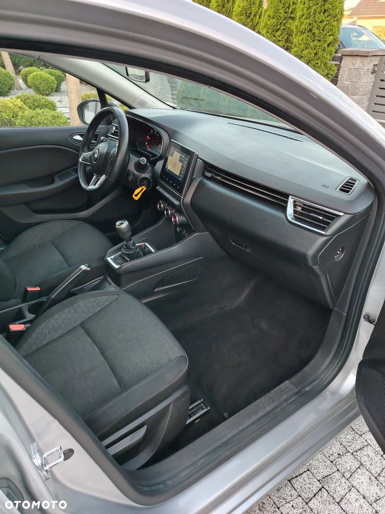 Renault Clio BLUE dCi 85 BUSINESS EDITION - 4