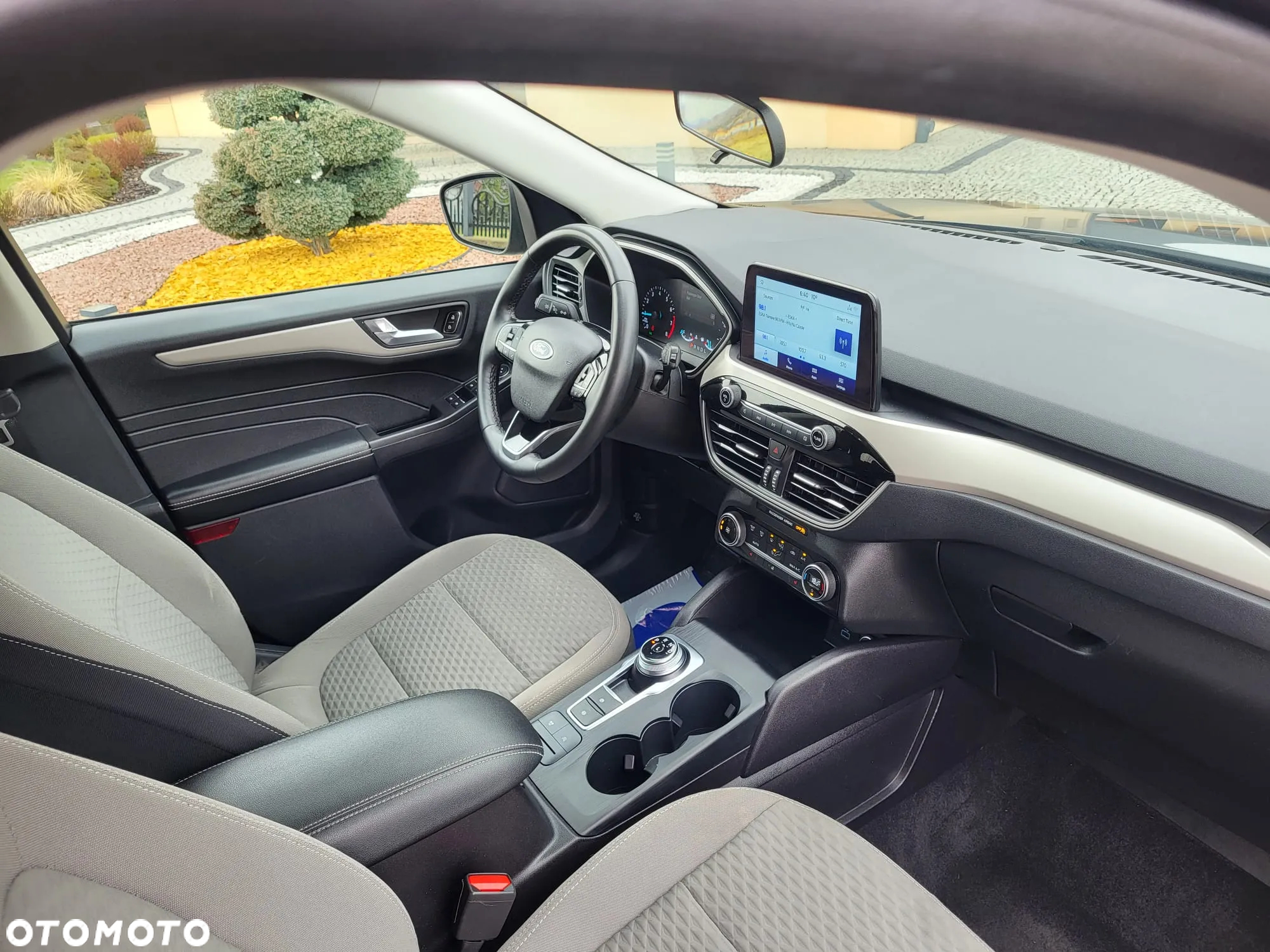 Ford Kuga - 34