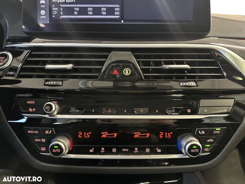 BMW Seria 5 520d Aut. - 17
