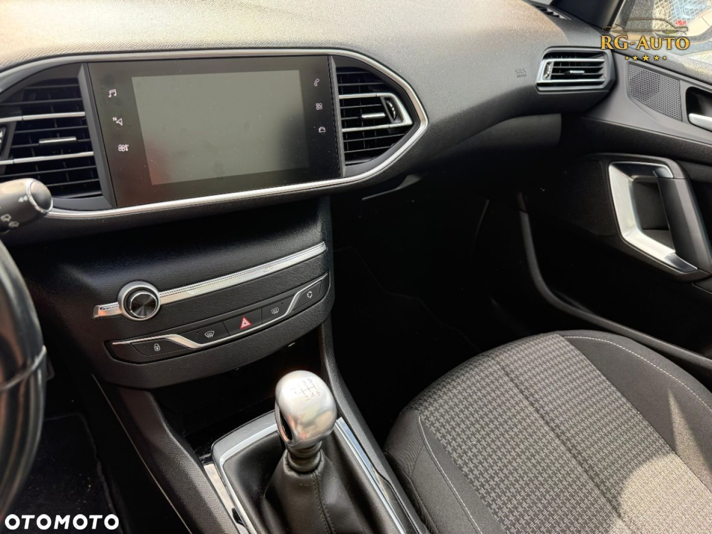 Peugeot 308 - 34