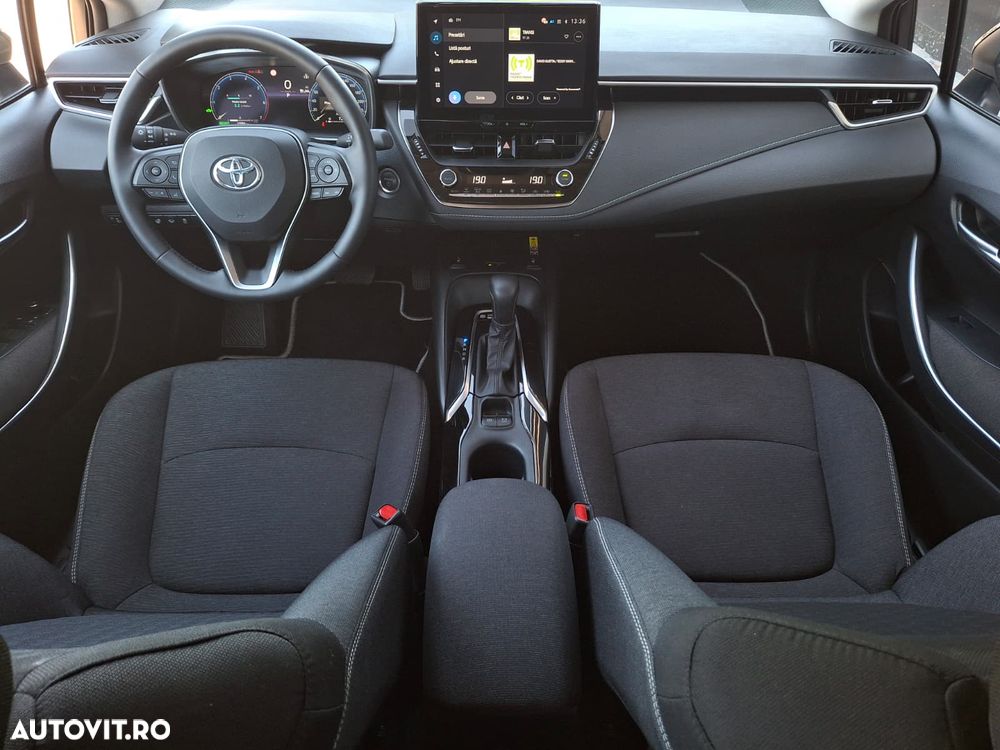 Toyota Corolla - 17