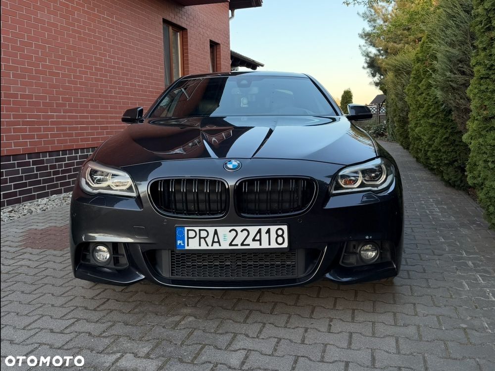 BMW Seria 5 530d xDrive - 9