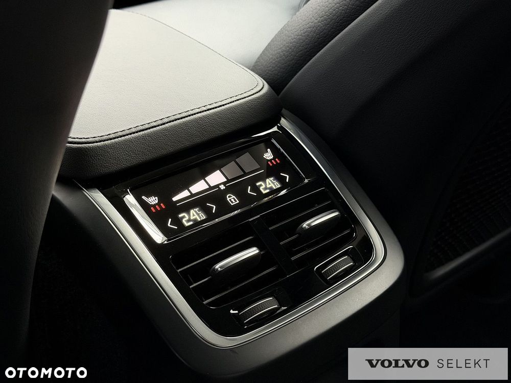 Volvo XC 90 - 17
