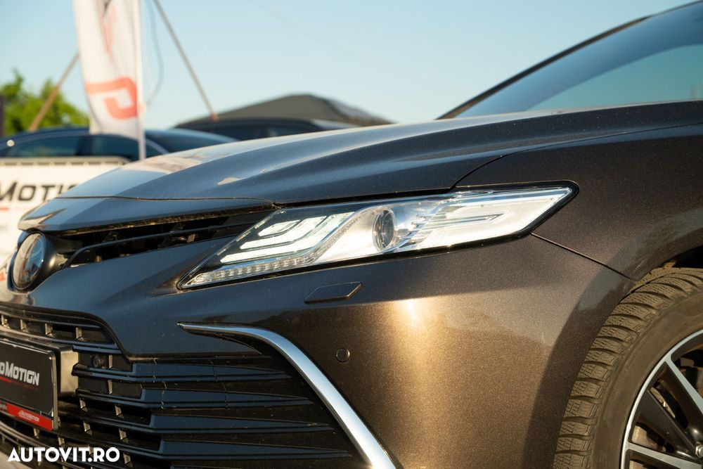 Toyota Camry 2.5 Dynamic - 20