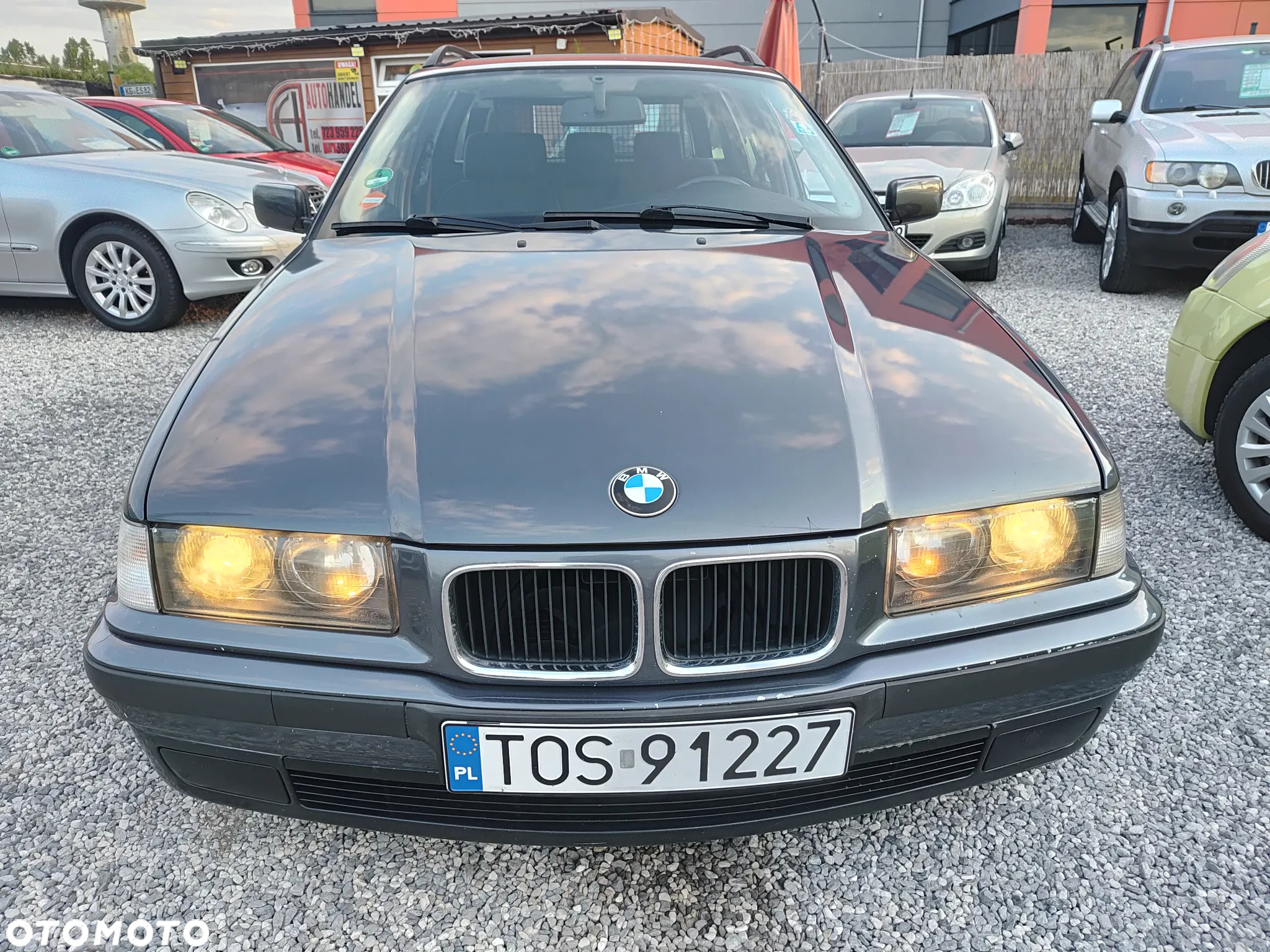 BMW Seria 3 320i - 8