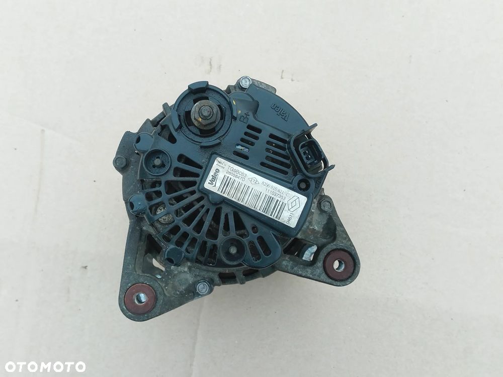 ALTERNATOR 8200810621C TG9B053 DACIA RENAULT 1.6 BENZYNA - 4