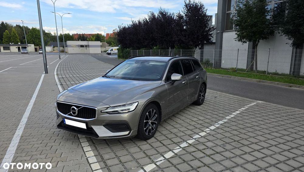 Volvo V60 D4 SCR Momentum - 23