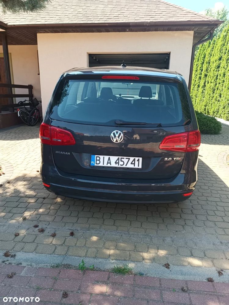 Volkswagen Sharan 2.0 TDI Comfortline DSG - 5