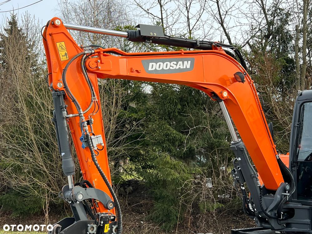 Doosan DOOSAN DX57W *ROTOTILT* 2200 Motogodzin * Jak Nowa * Sprowadzona * Stan Perfekcyjny - 15