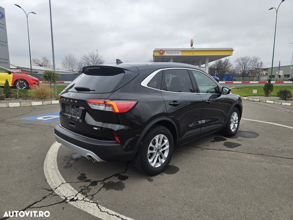 Ford Kuga - 5