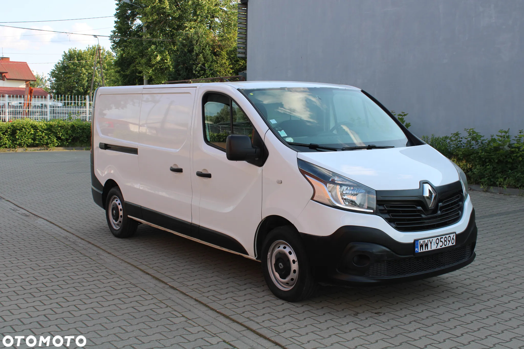 Renault TRAFIC L2 długi LONG - 2