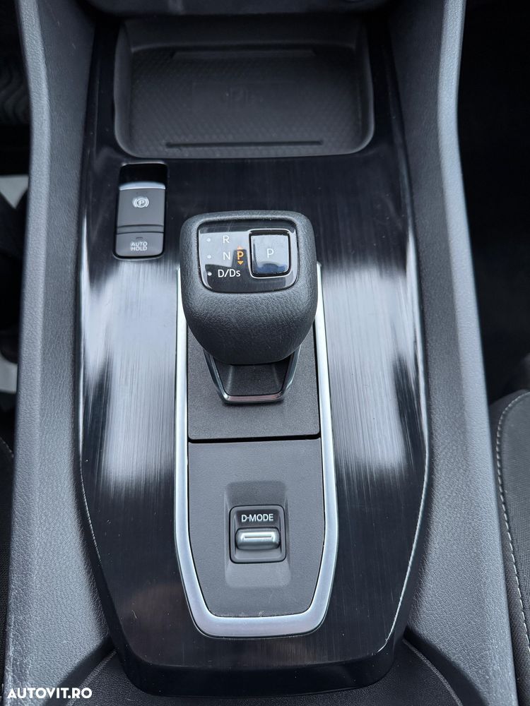 Nissan Qashqai 1.3 DIG-T MHEV Xtronic N-Connecta - 13