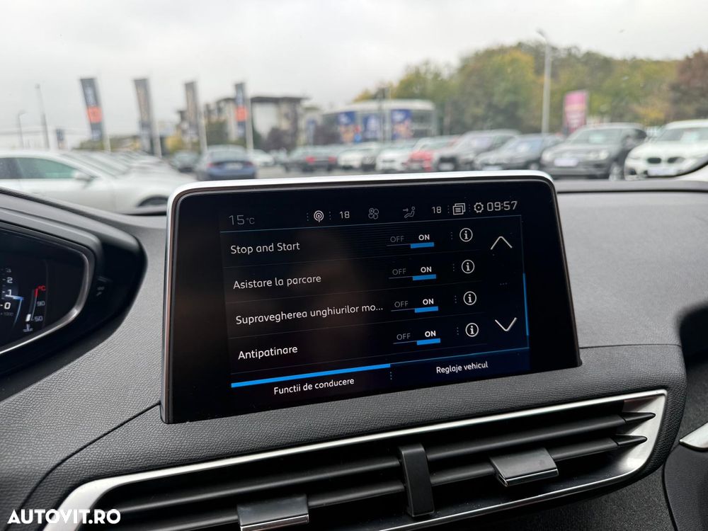 Peugeot 3008 - 16