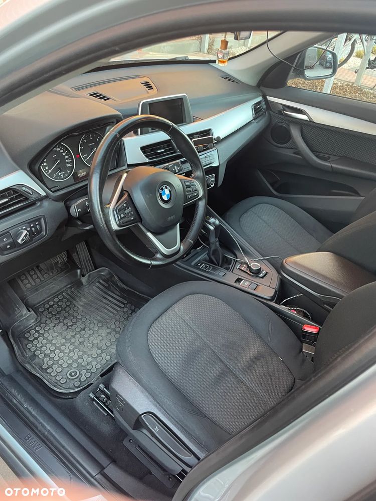 BMW X1 sDrive18d - 18