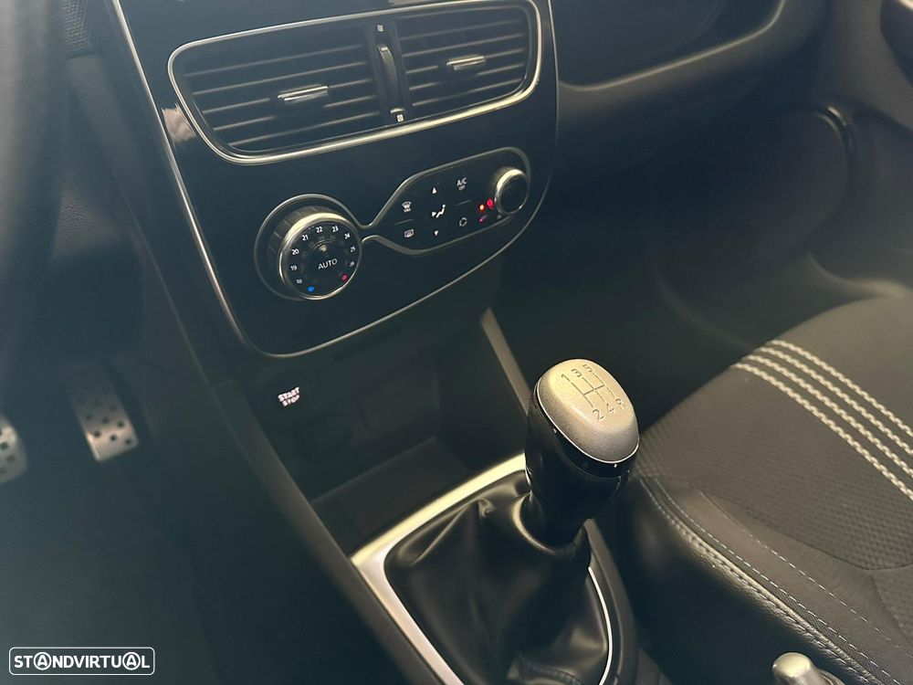 Renault Clio Sport Tourer 1.5 dCi GT Line EDC - 24