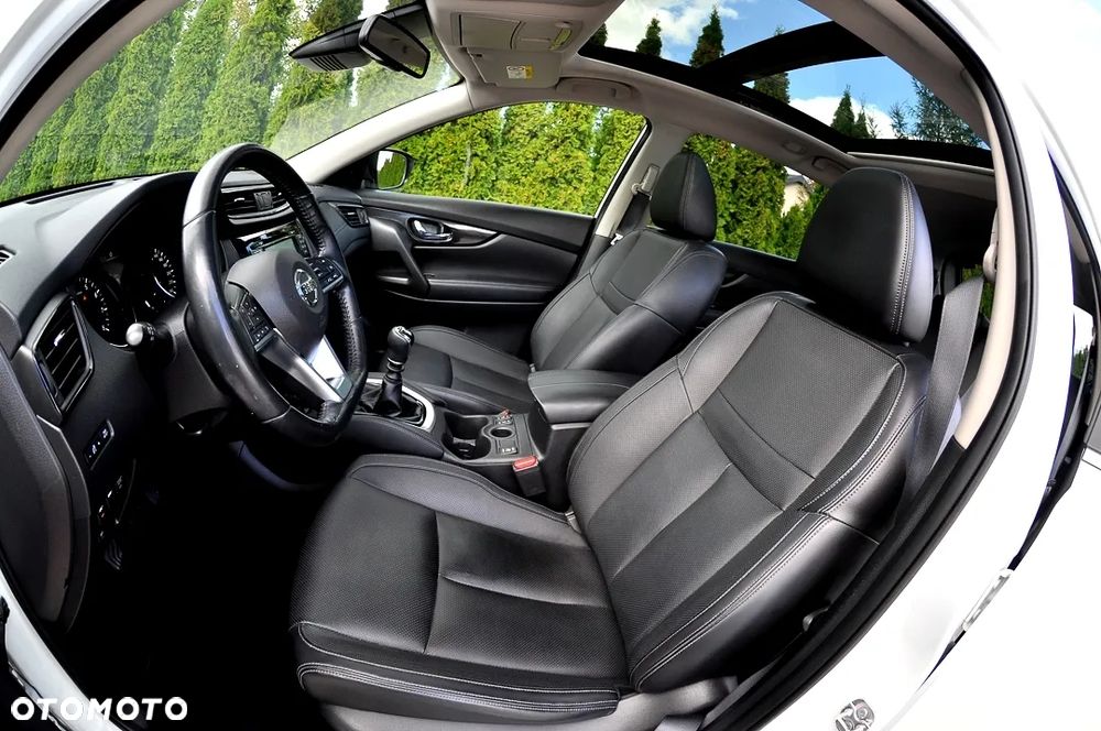 Nissan X-Trail 1.6 DIG-T Tekna 2WD 7os - 22
