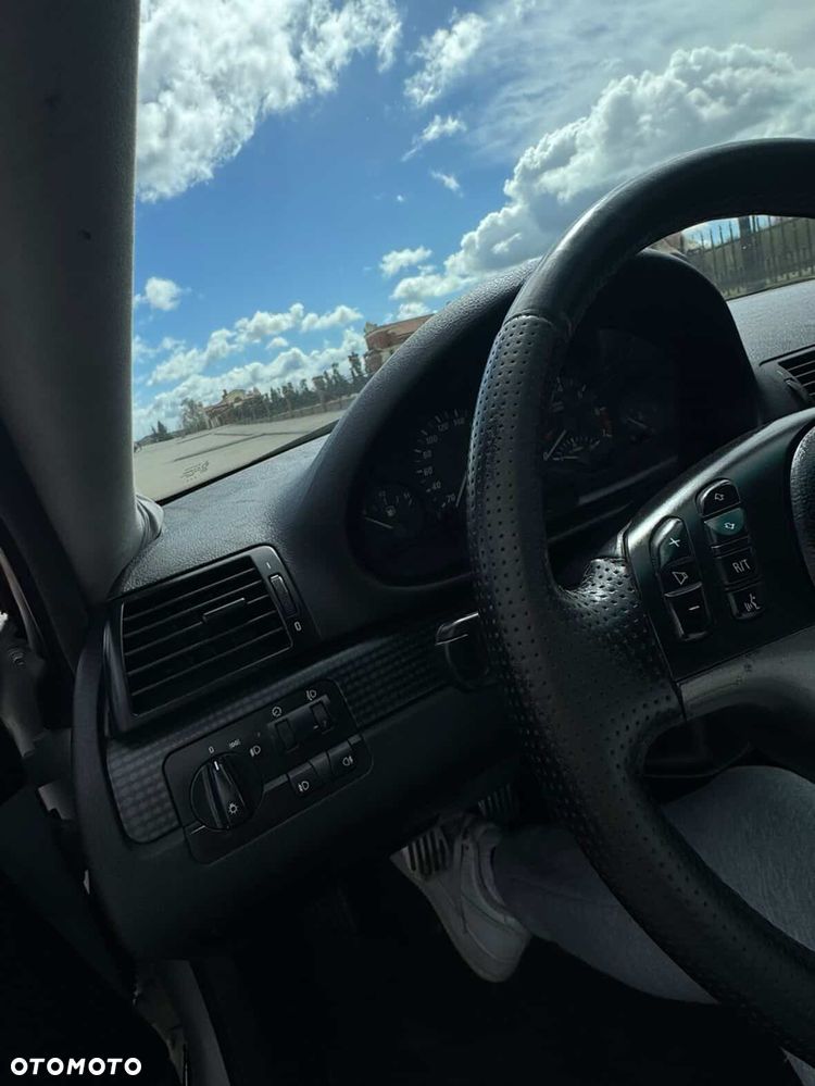 BMW Seria 3 320 Ci - 11