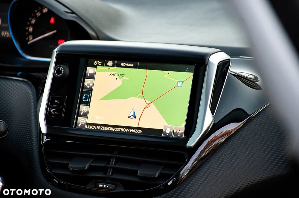 Peugeot 2008 BlueHDi FAP 120 STOP & START Business-Line - 25