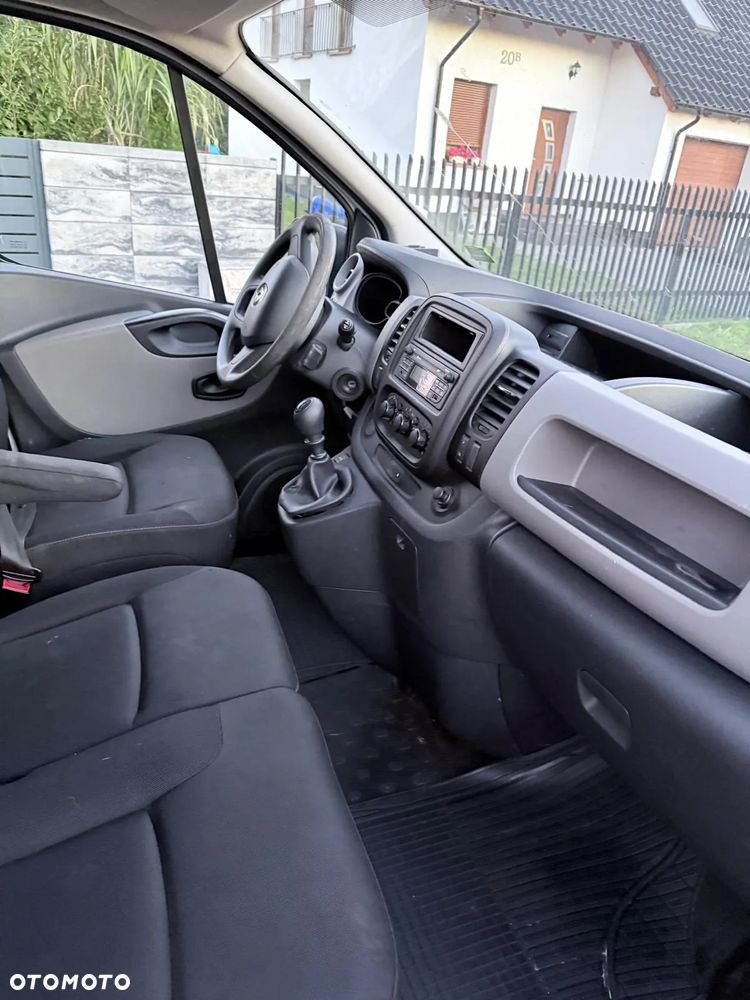 Renault Trafic - 6