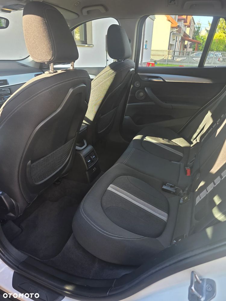 BMW X1 sDrive18d - 7