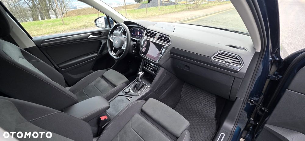 Volkswagen Tiguan - 10