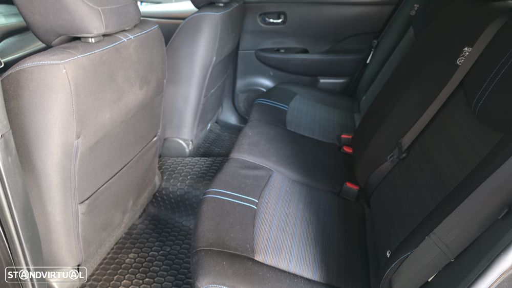 Nissan Leaf N-Connecta - 10