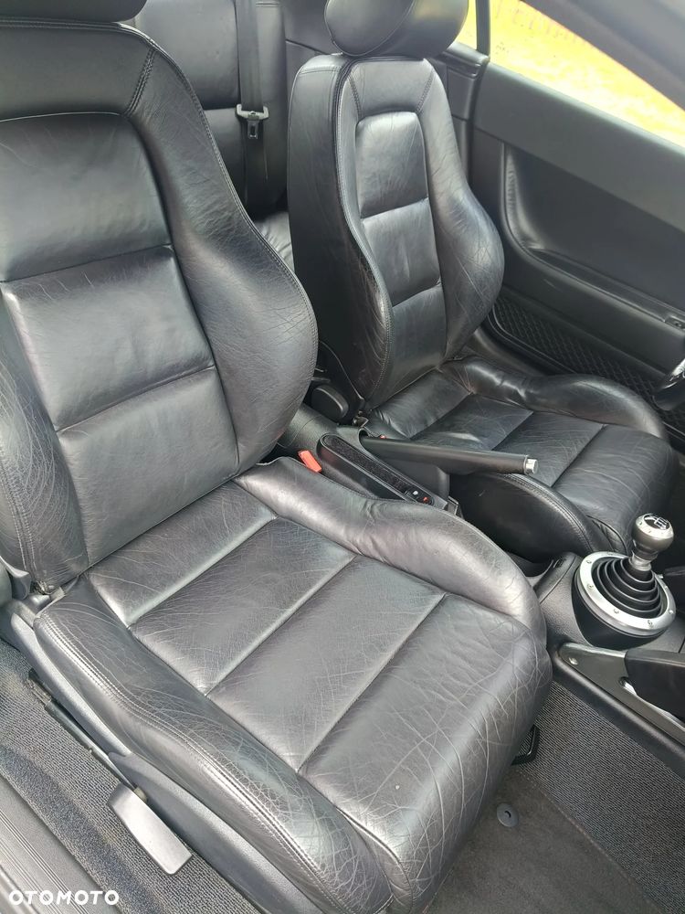Audi TT Coupé 1.8T - 11