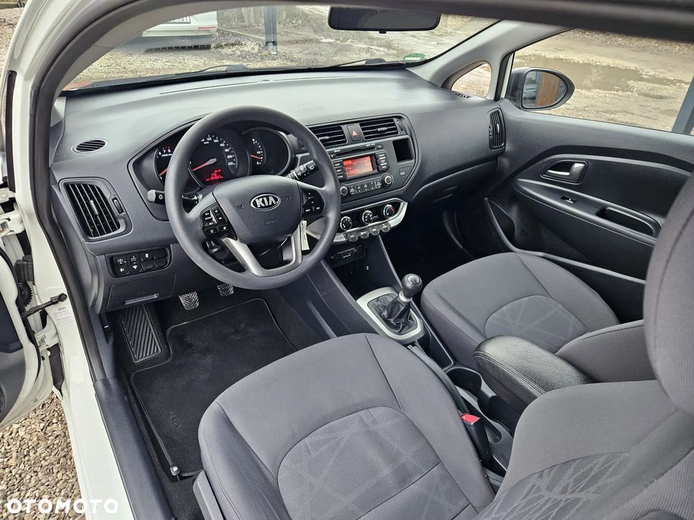 Kia Rio 1.2 Business Line - 18