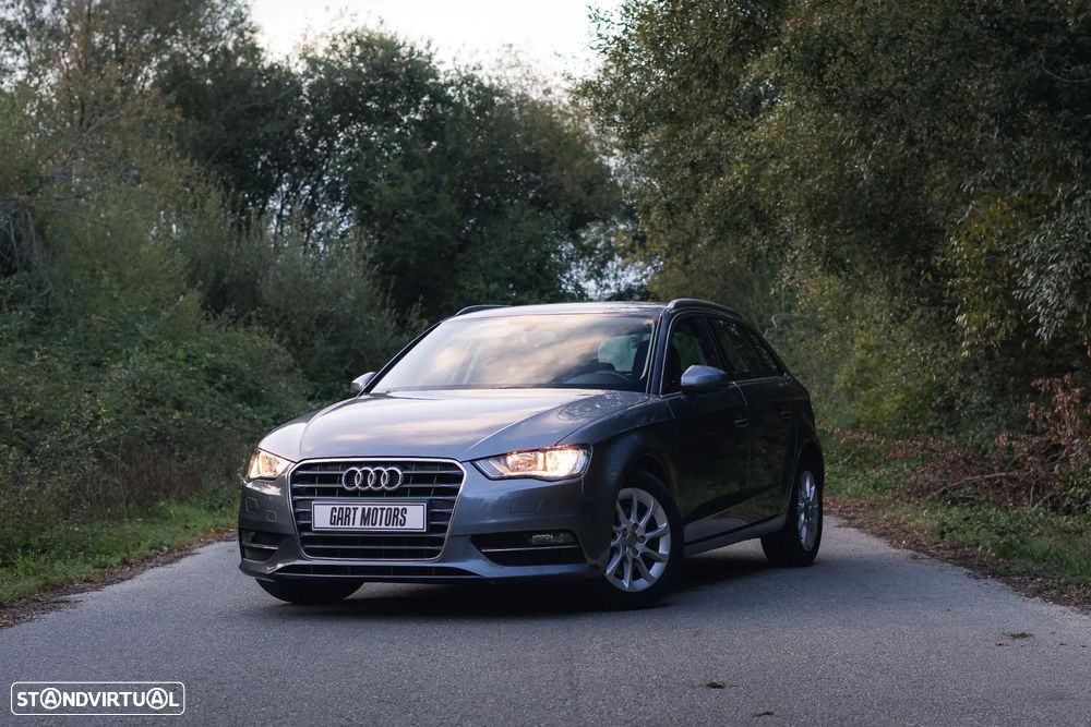 Audi A3 Sportback 1.6 TDI Advance - 8