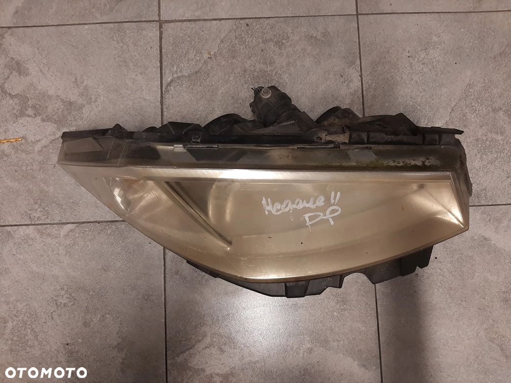 Lampa prawa przednia  PRZÓD RENAULT MEGANE 2 II - 2