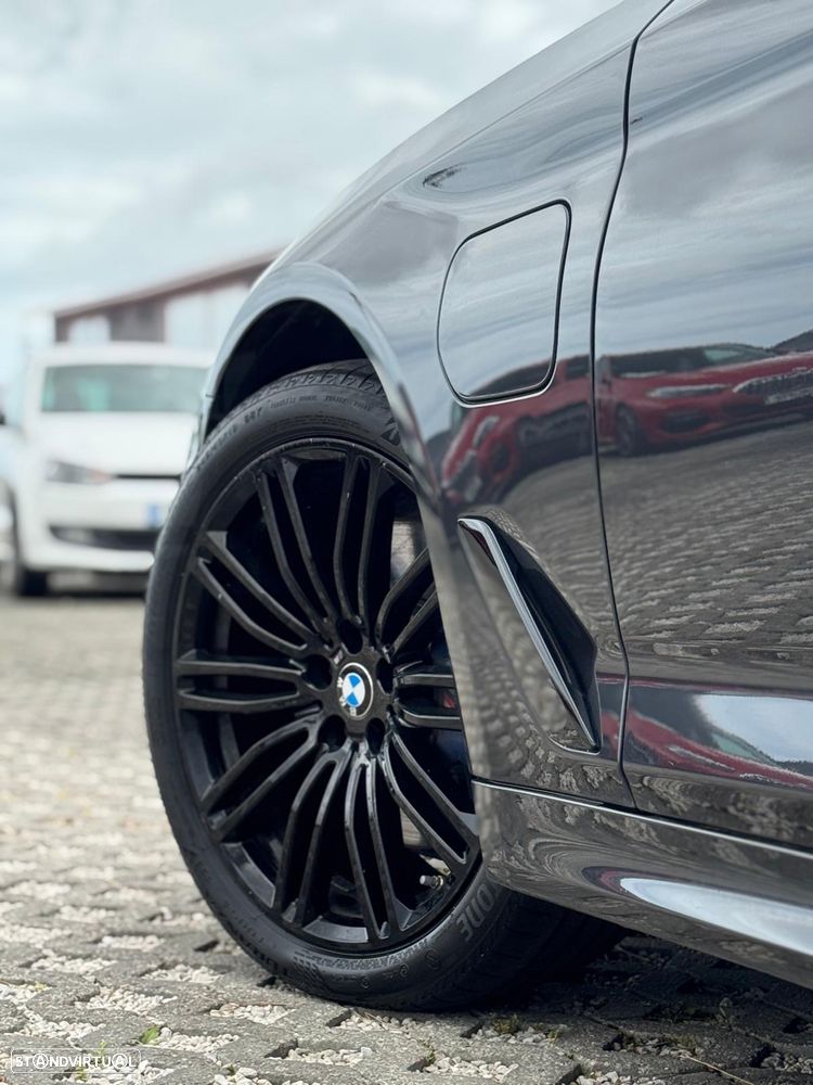 BMW 530 e iPerformance Pack M - 16