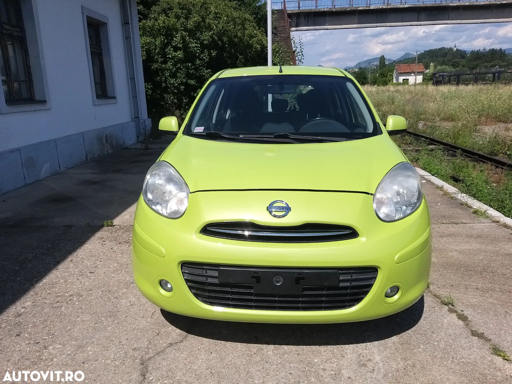 Nissan Micra 1.2 Tekna - 1