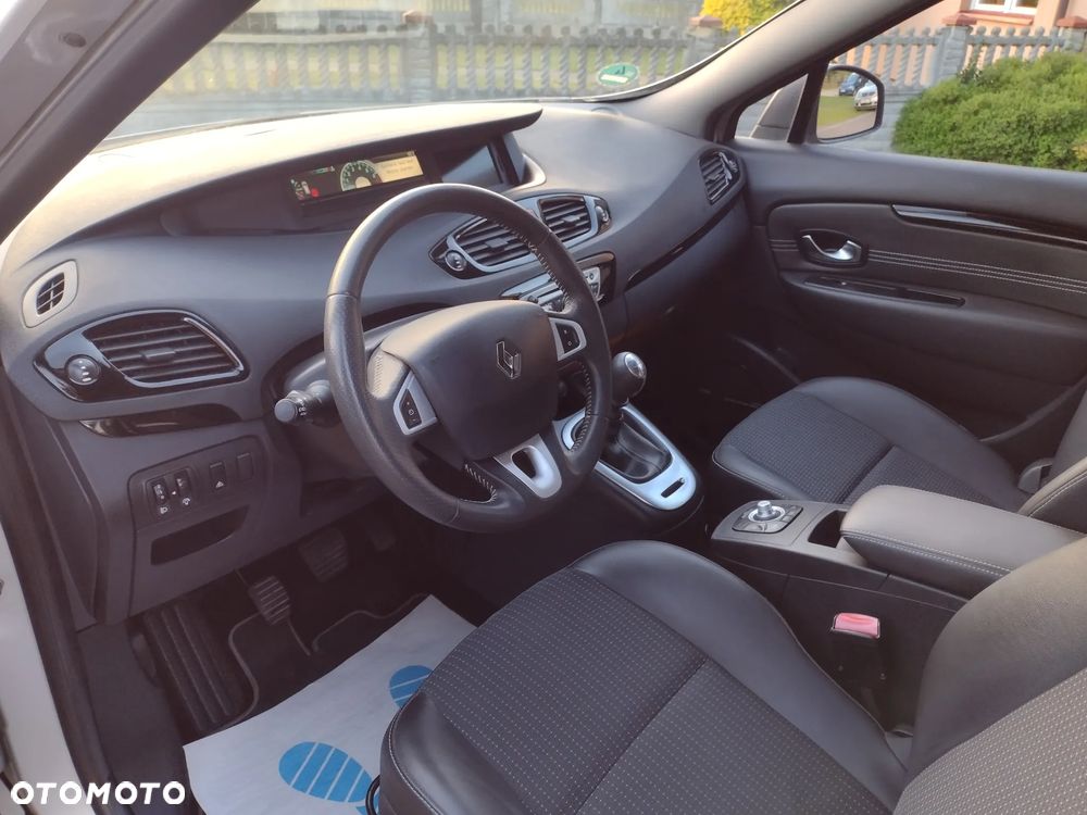 Renault Scenic 1.4 16V TCE Bose Edition - 17