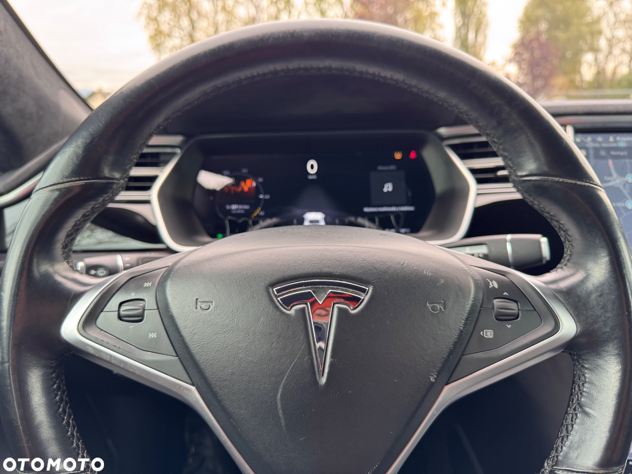 Tesla Model S Standard - 29
