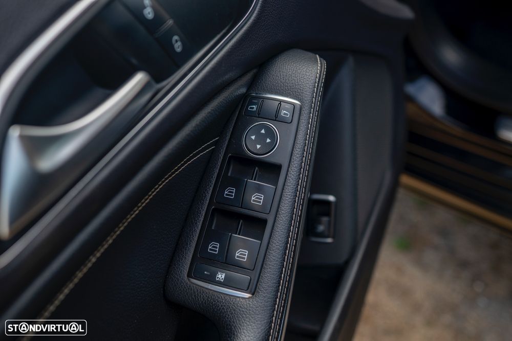 Mercedes-Benz CLA 220 - 8