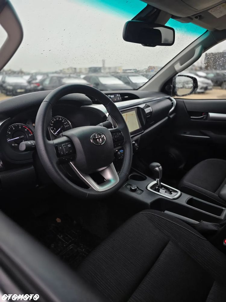 Toyota Hilux 2.8 D-4D Double Cab SR5+ 4x4 - 15