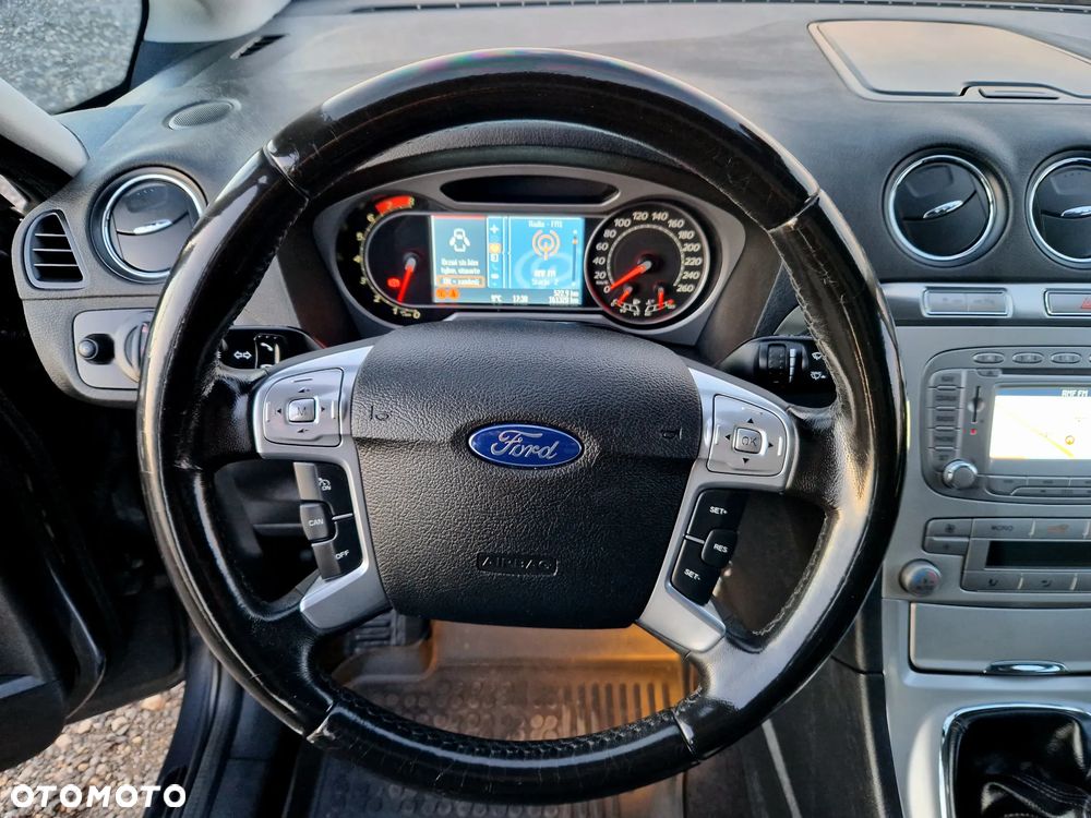 Ford S-Max 2.0 Titanium - 10