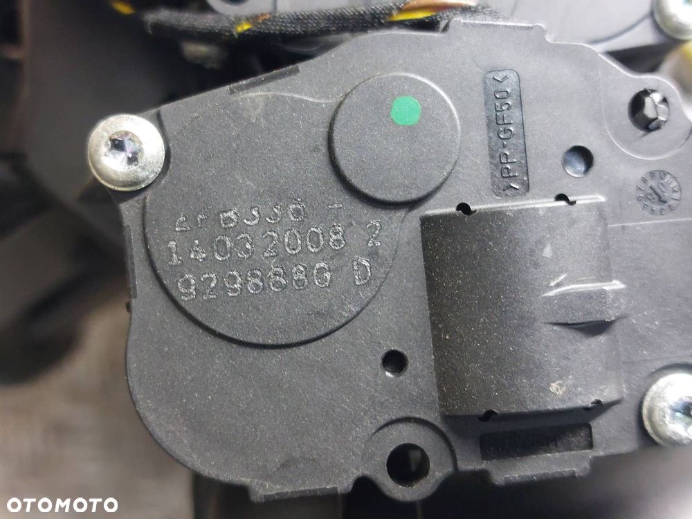 OBUDOWA NAGRZEWNICY BMW E91 318i 983360Z 929888G 6933663 9181171 - 16