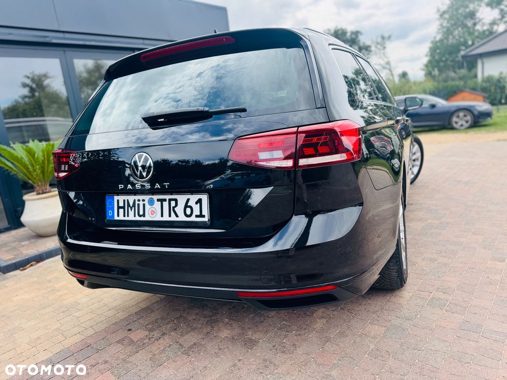 Volkswagen Passat - 28