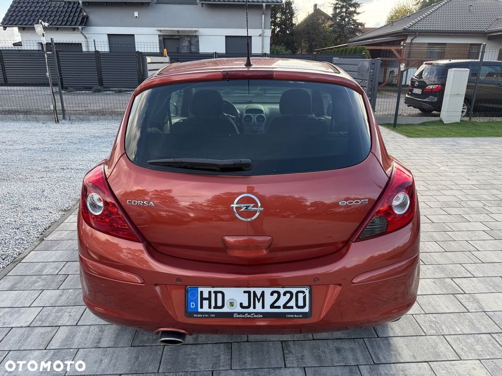 Opel Corsa 1.2 16V Cosmo - 5